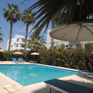 Hotel apartamentowy Sunflower, Larnaca